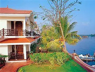 Üdülőközpont Sterling Lake Palace Alleppey Alappuzha