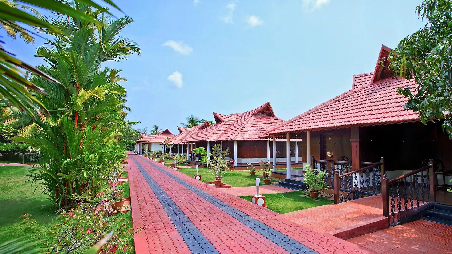 Sterling Lake Palace Alleppey Alappuzha Resort