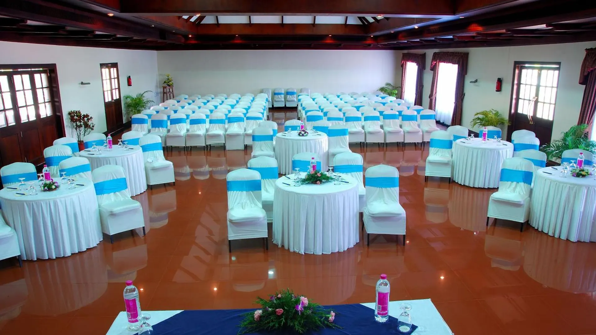 Sterling Lake Palace Alleppey location